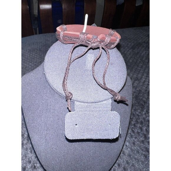 Christian Cuff Bracelet ANTIQUE SILVER CROSS Leather Adjustable Strap Set - Picture 4 of 9